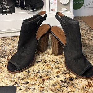 Lucky Brand Lisza Slingback Block Heel Peep Toe Black Leather/Suede Sz 7